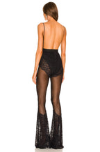 Lace Solid V-Neck Sleeveless Jumpsuit