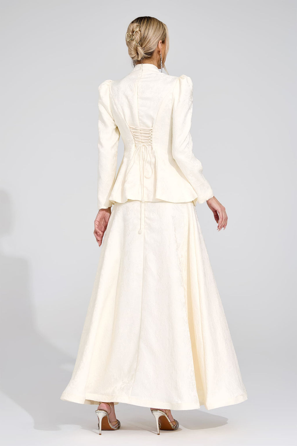 Jarevix Apricot Embroidered Set