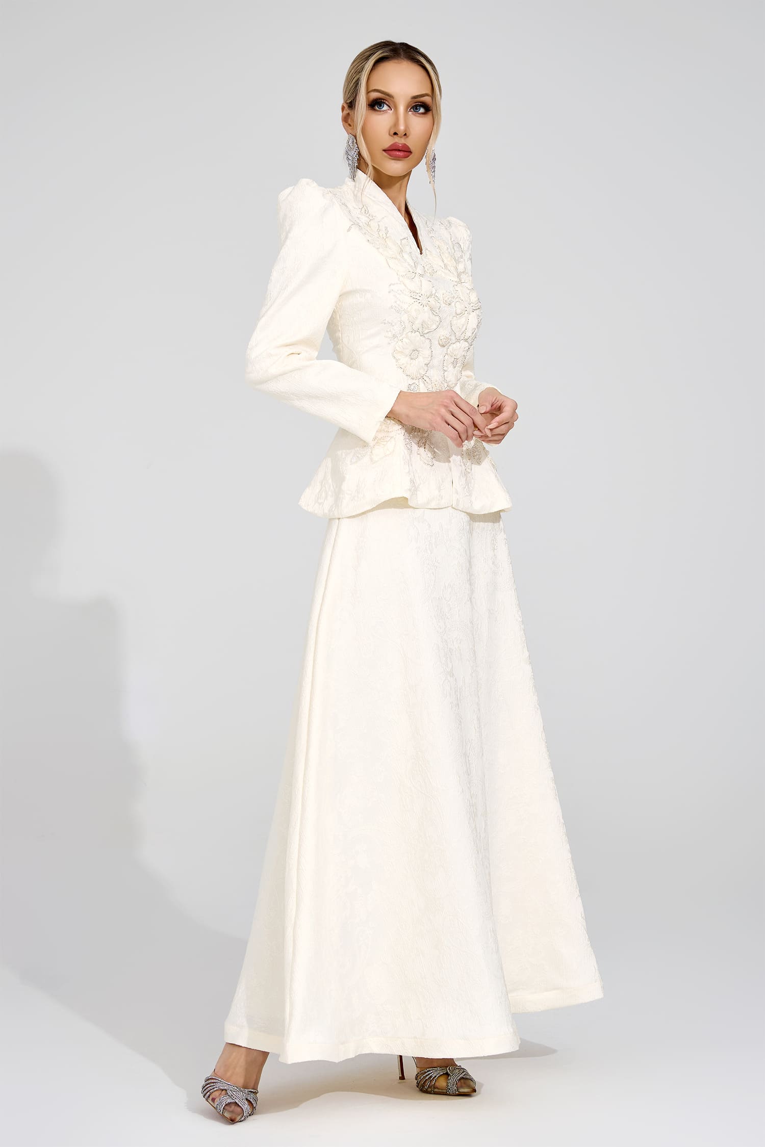 Jarevix Apricot Embroidered Set