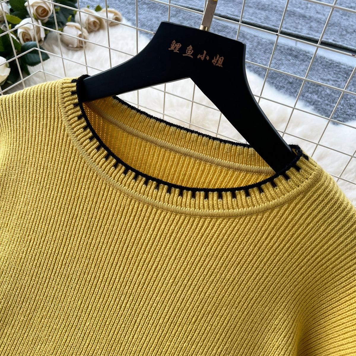 Round-collar Sweater&Trousers 2Pcs