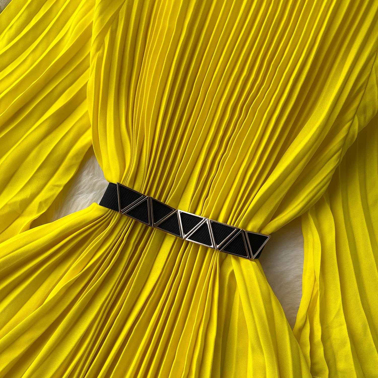 Vintage Solid Color Pleated Dress