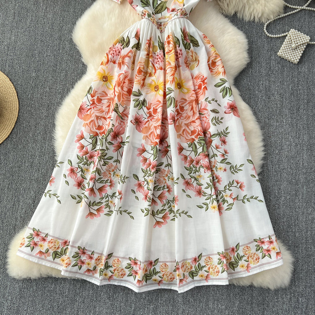 Courtly Floral Printed Short-sleeve Dress