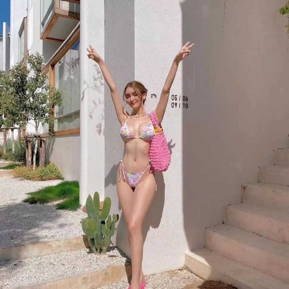 Triangle Packet Three-Point Strappy Bikini