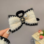 Camellia Shark Clip Hair Accessories