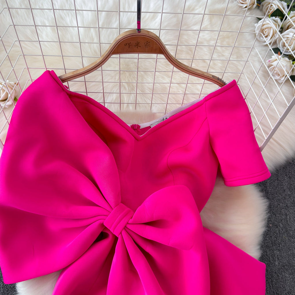 Asymmetric Bow Hip-wrapping Satin Dress