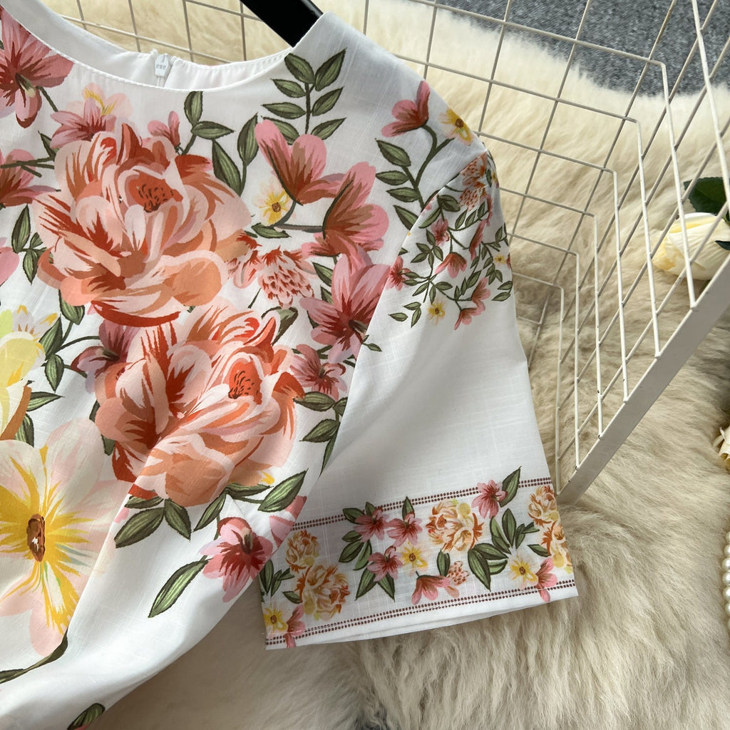 Courtly Floral Printed Short-sleeve Dress