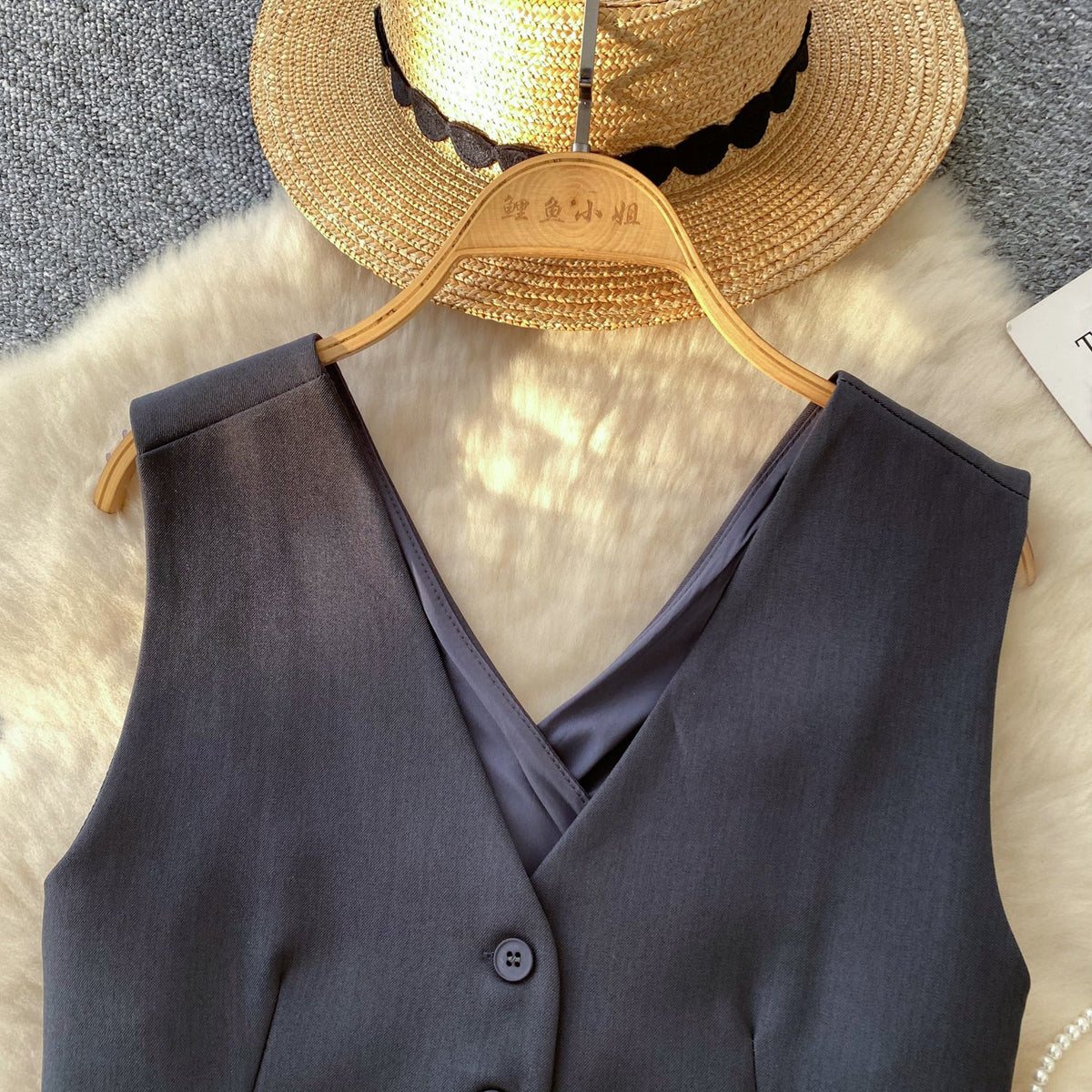V-neck Single-breasted Suit Vest