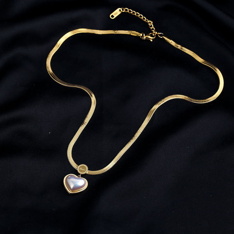 Sweet Heart Simple Collarbone Chain