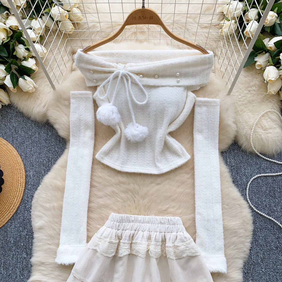Off-shoulder Top&Ruffled Skirt 2Pcs