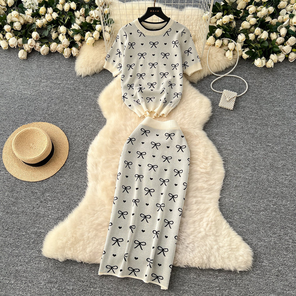 Bow Knitwear & Hip-wrapping Skirt 2Pcs