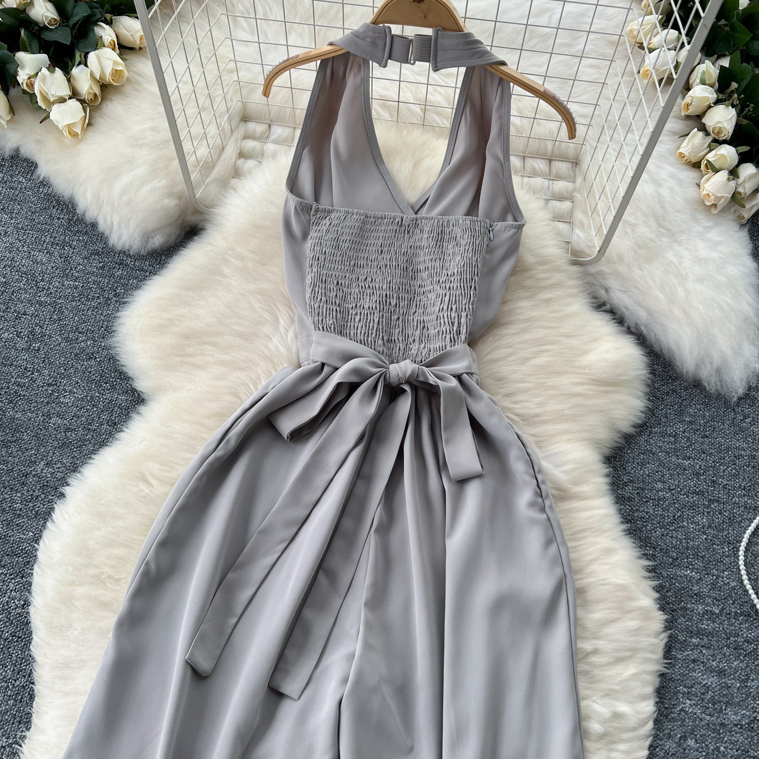Chic Backless V-neck Halter Jumpsuits