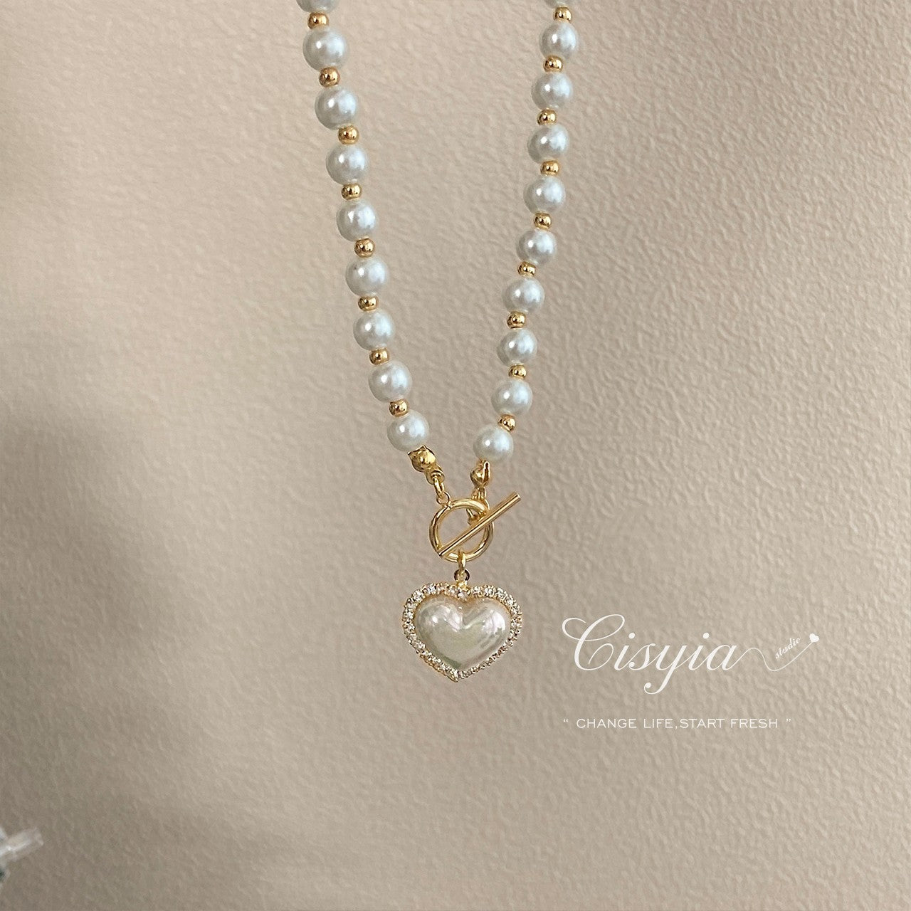Sweet Simple OT Collarbone Chain
