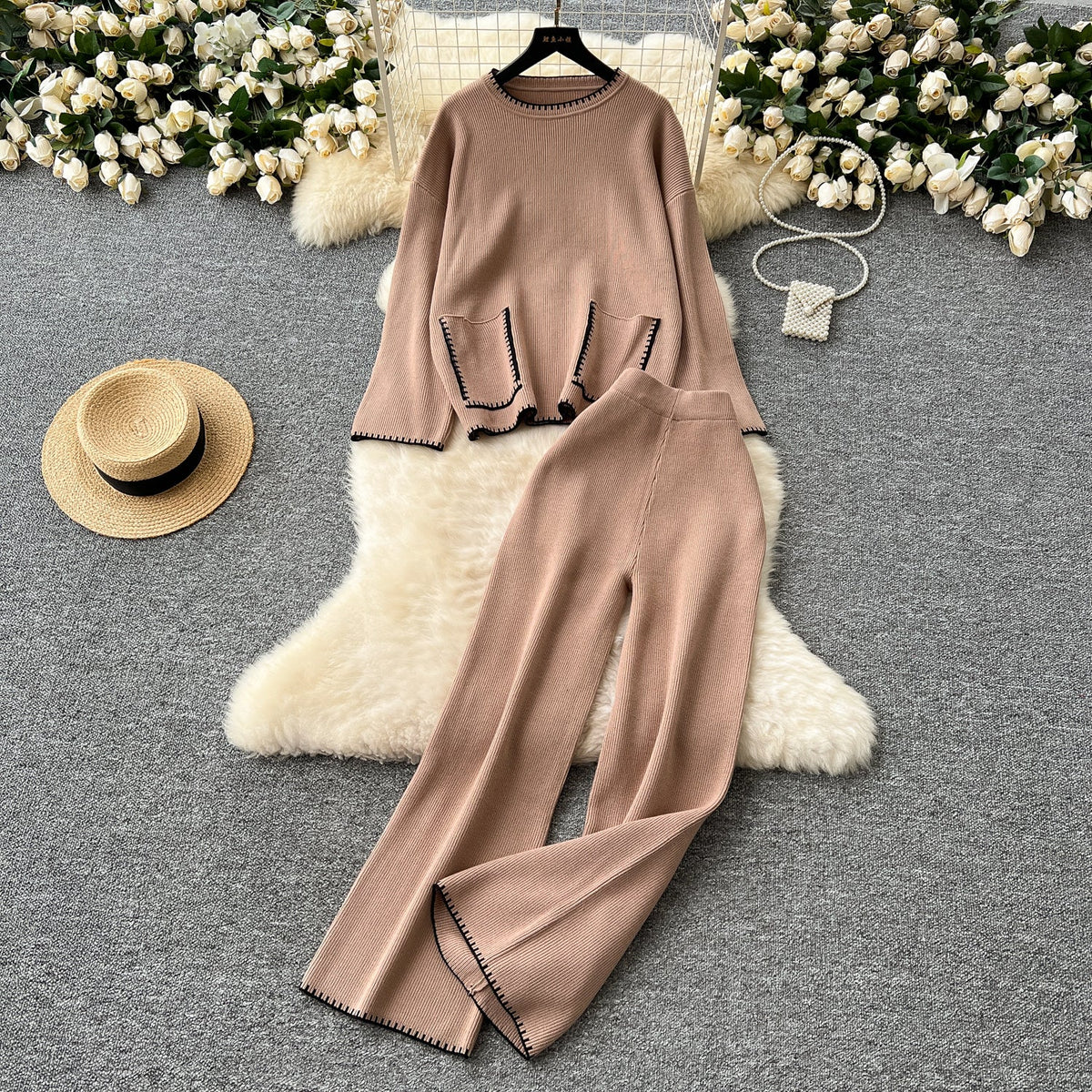 Round-collar Sweater&Trousers 2Pcs