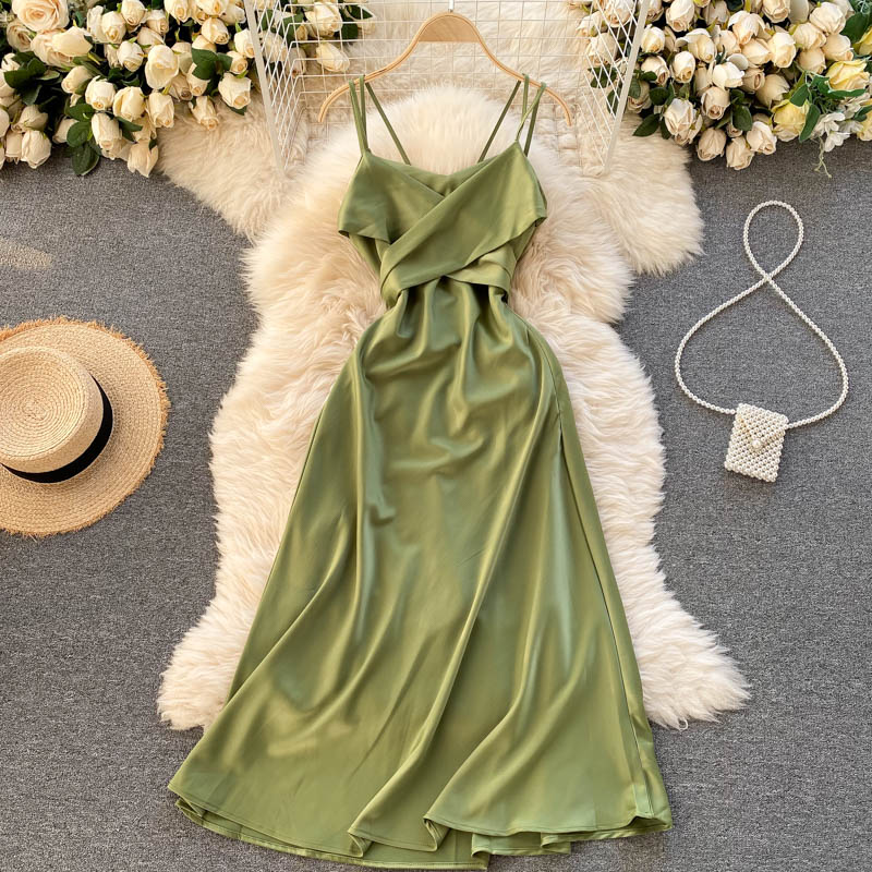 Elegant Crisscross V-Neck Evening Dress
