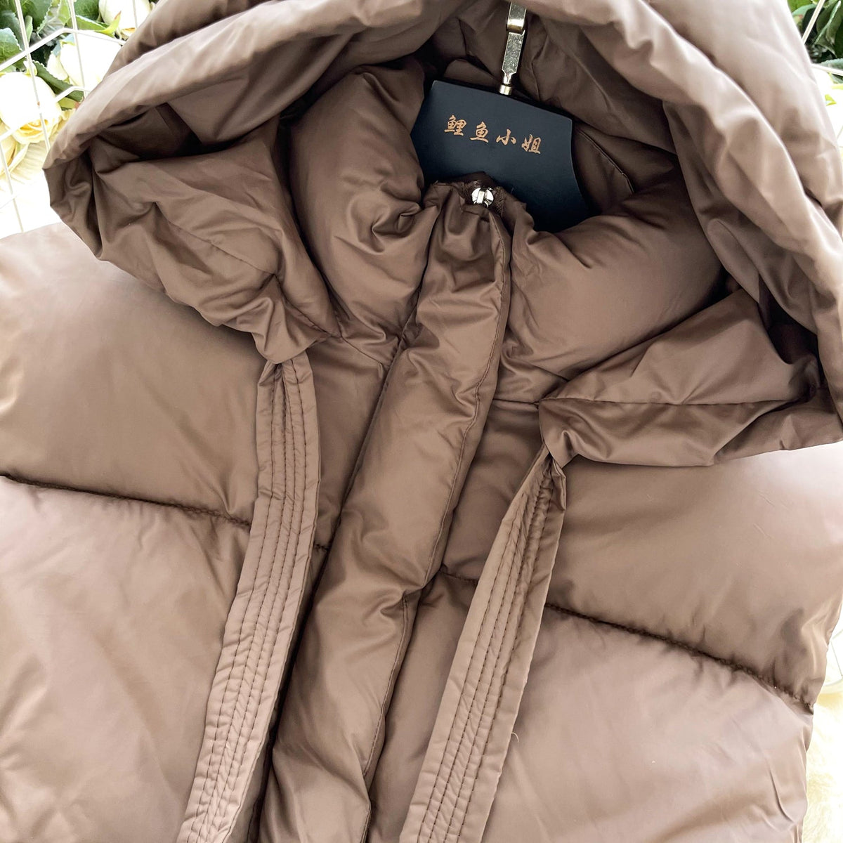 Hooded Sleeveless Padded Jacket