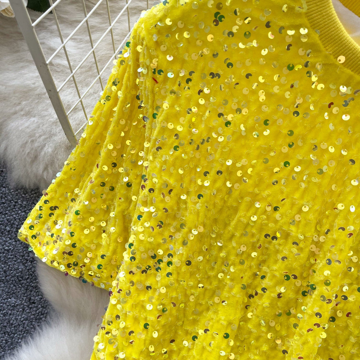Crew Neck Sequined Short T-shirt