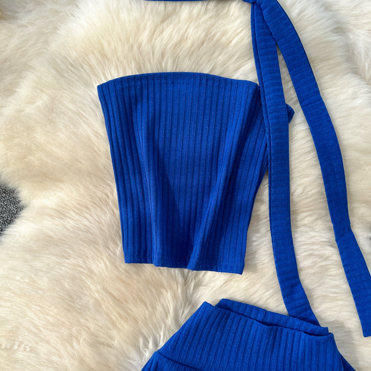 Tank Top & Flared Sleeve Knitted 2Pcs