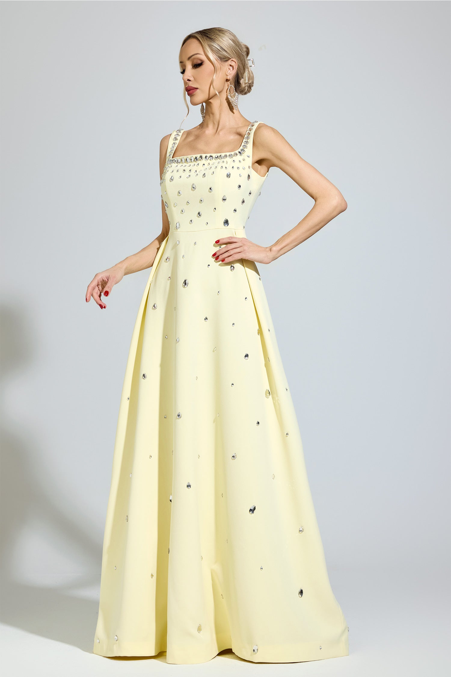 Syltheran Yellow Diamond Maxi Dress