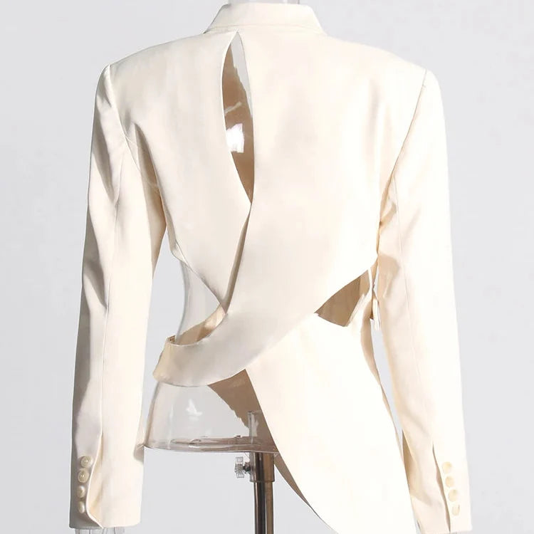 Umara - Cutout Buckle Detail Blazer