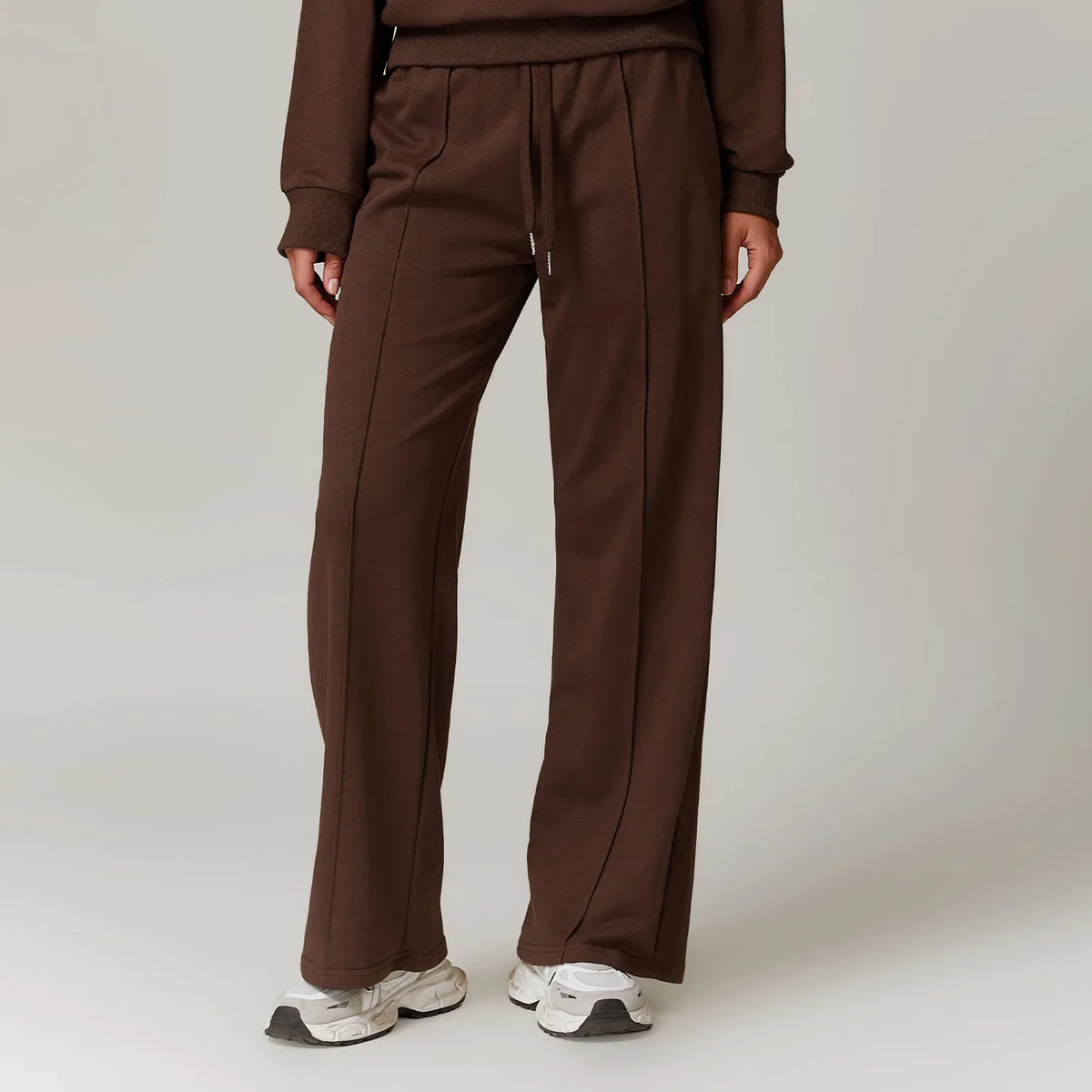 Calyra – Relaxed Fit Sweatpants