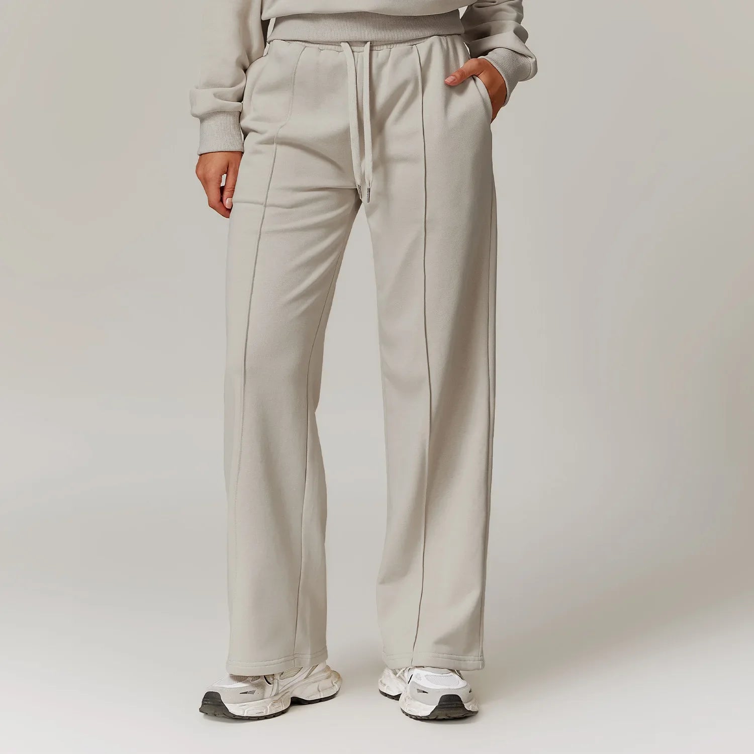 Calyra – Relaxed Fit Sweatpants