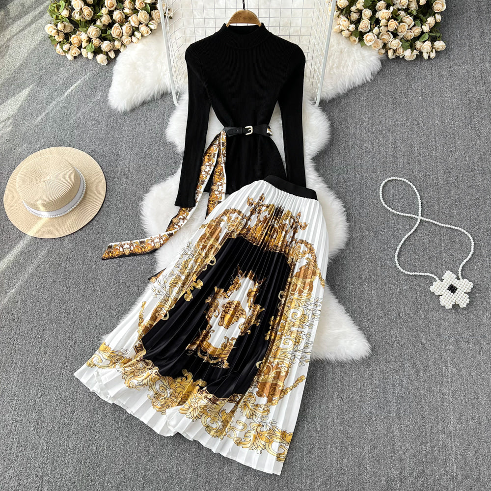 Black Sweater&Printed Pleated Skirt 2Pcs