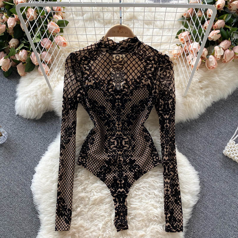 One Piece Long-sleeved Mesh T-shirt