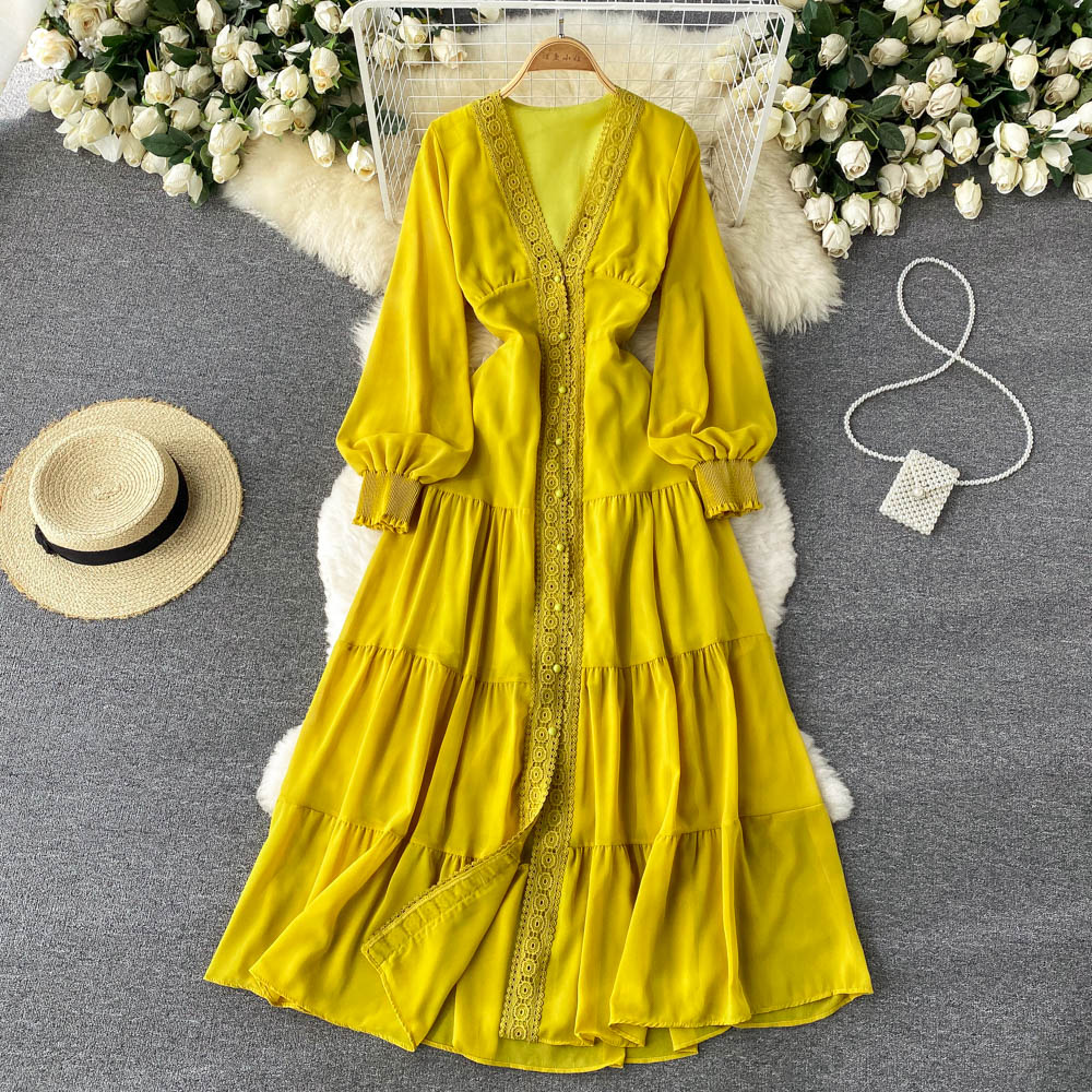 Courtly Lace Trim Single-breasted Dress