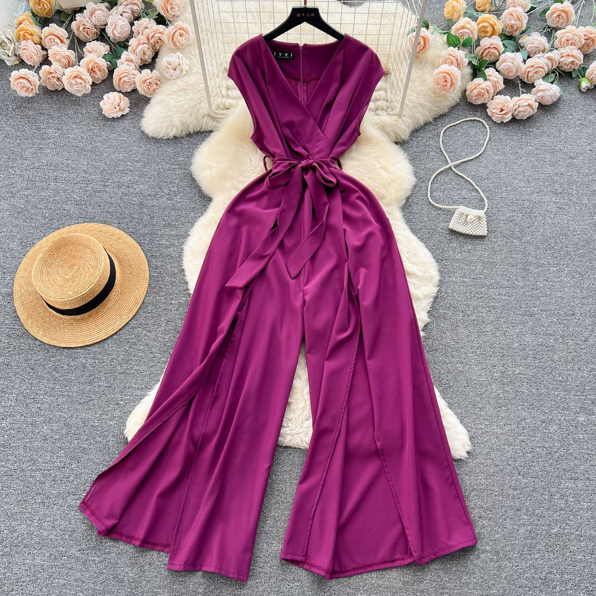 Solid Color V-neck Chic Jumpsuit