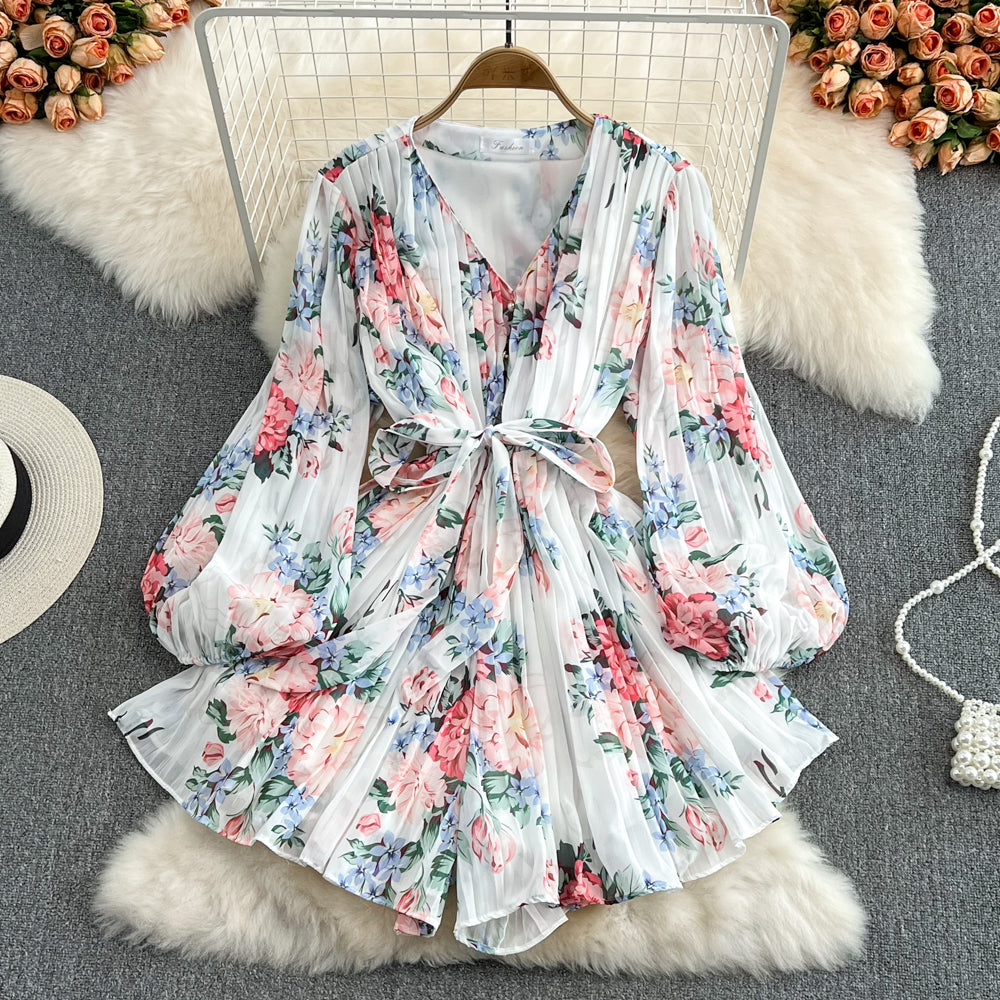 Neck Waist Print V-Neck Pleated Jumpsuit
