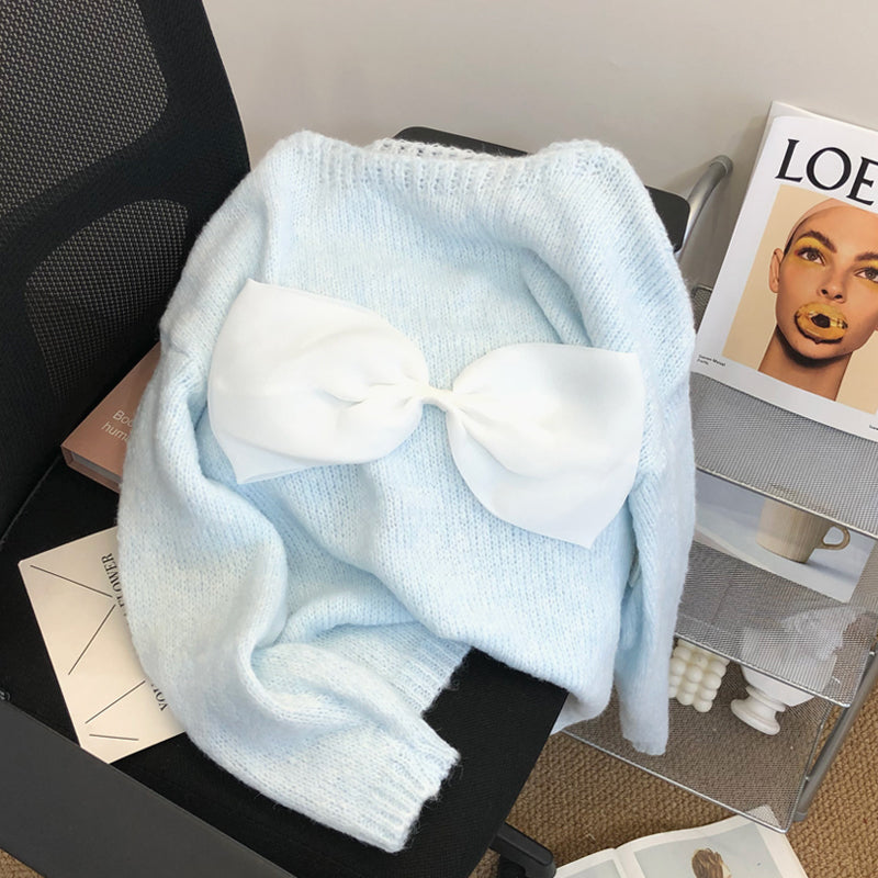 Bow Tie Decorated Off-the-shoulder Sweater