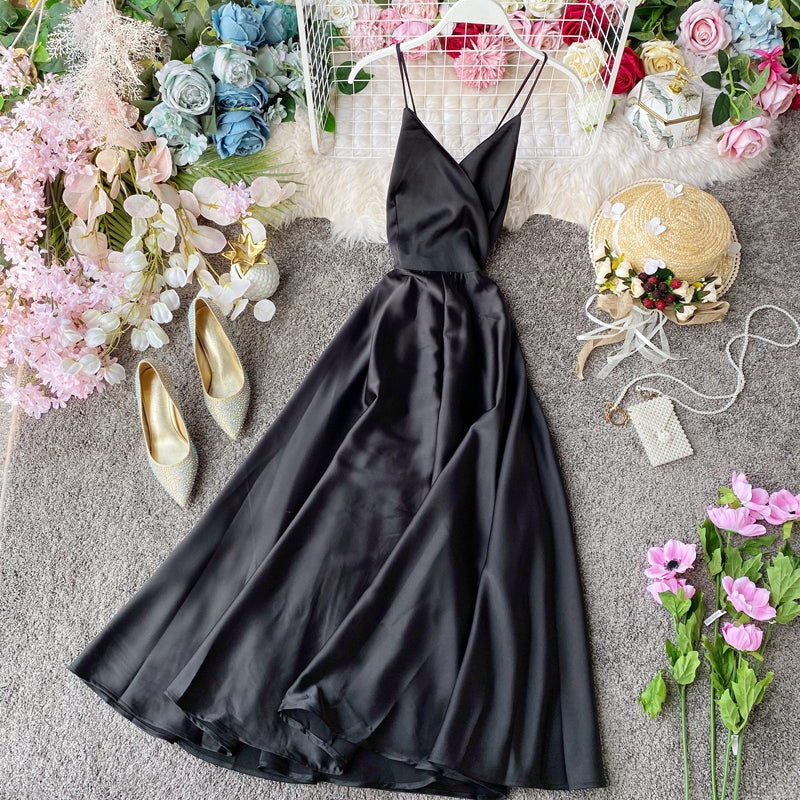 Lace-up Back Strap Halter Solid Color Big Swing Dress