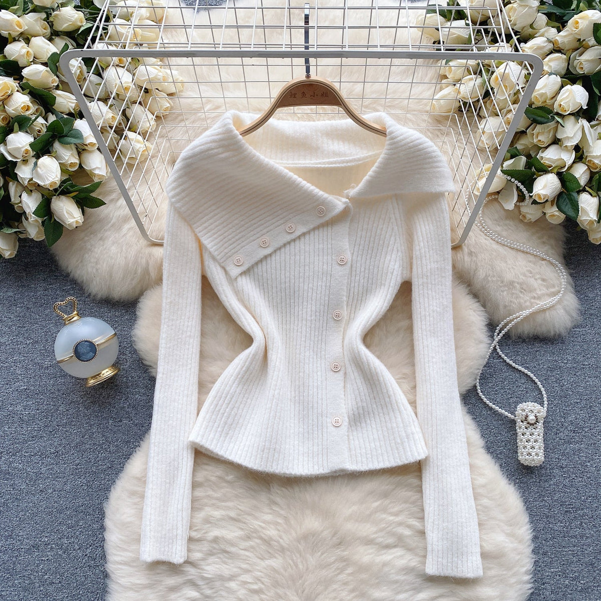 Lapel Collar Solid Color Knitwear