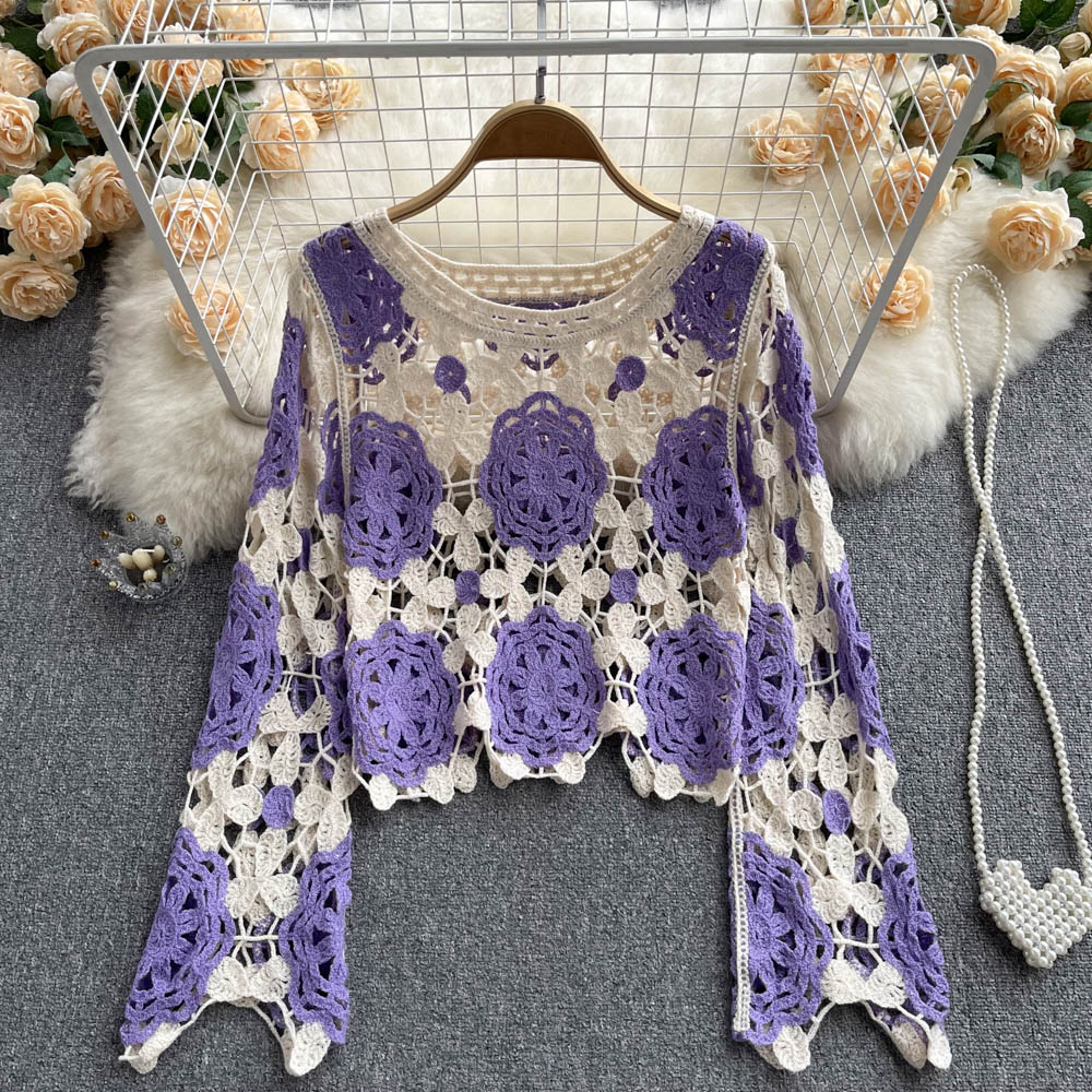 Long Sleeve Sweater With Loose Hook Cutout