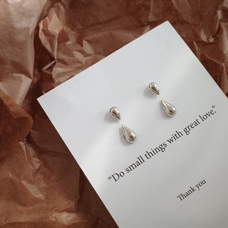 Simple Design Teardrop Earrings