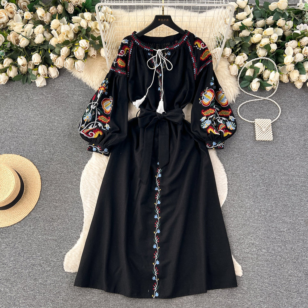 Bohemia Lace-up Embroidered Floral Dress