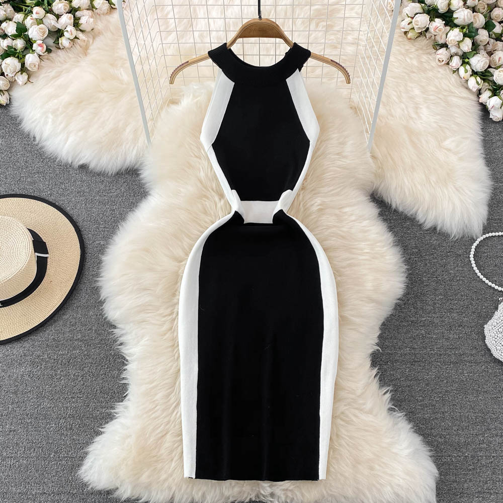 Halter Neck Off-the-shoulder Knitted Sleeveless Hip Dress