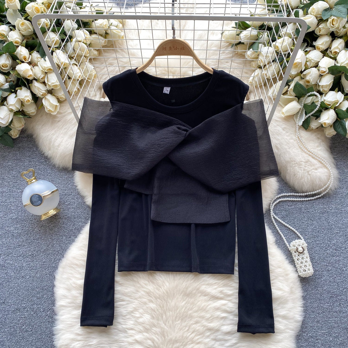 Colorful Lace Bow-tie Bottoming Sweater