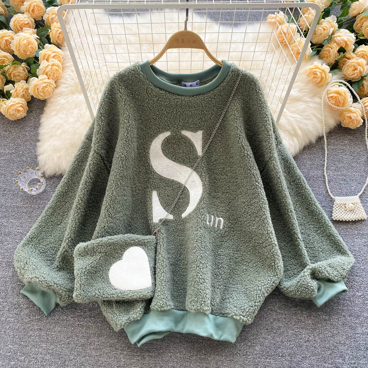 Lamb Velvet Round Neck Sweater without Bag