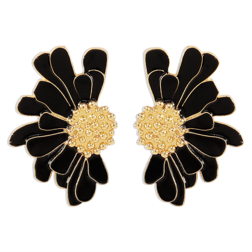 Vintage Alloy Flower Stud Earrings