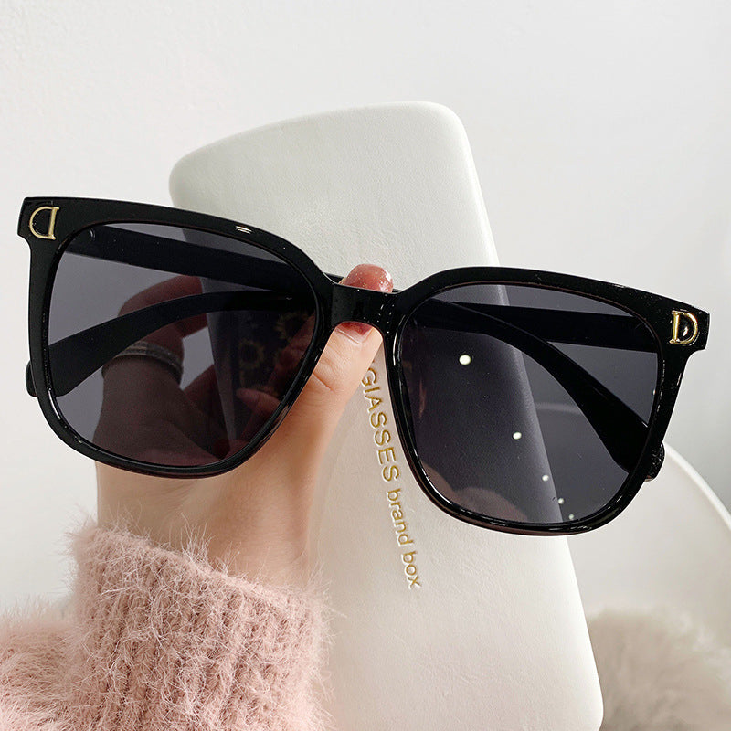 Clear Border Sunglasses