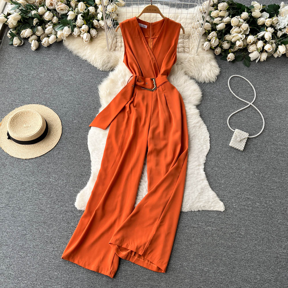 Sleeveless V-neck Lace-up Jumpsuit