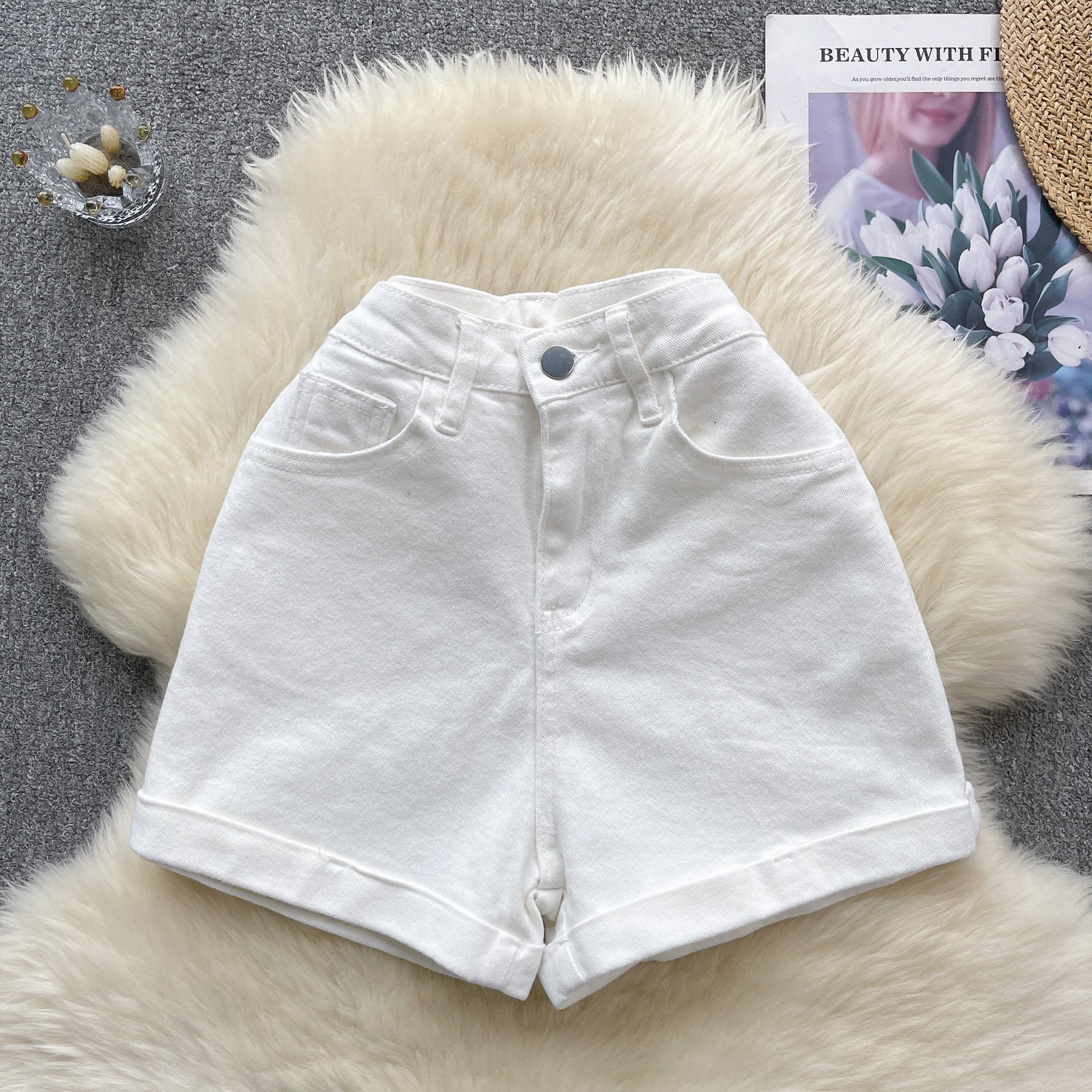 Vintage High-waist Hemming Denim Shorts