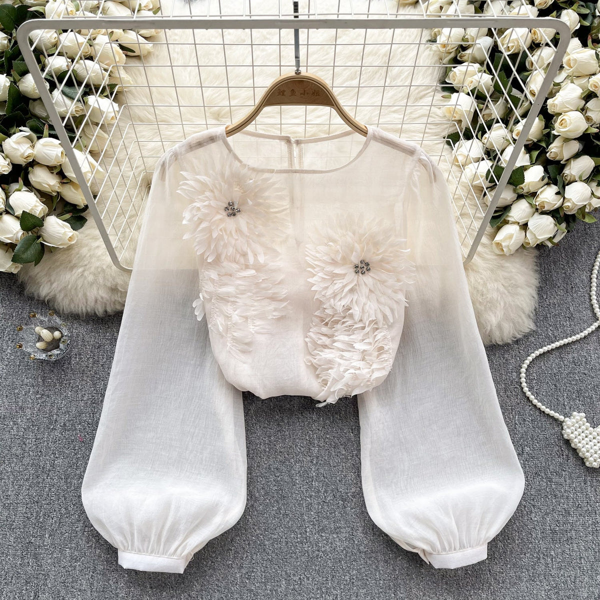 3d Floral Puffy Sleeve Shirt