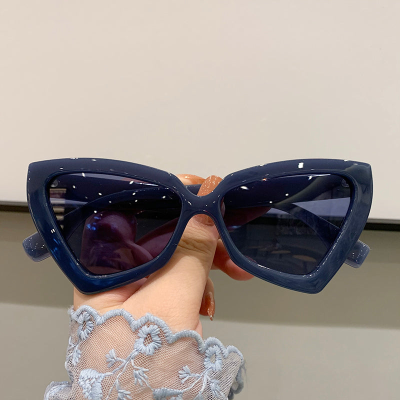 Retro Exaggerated Polygonal Sunglasses
