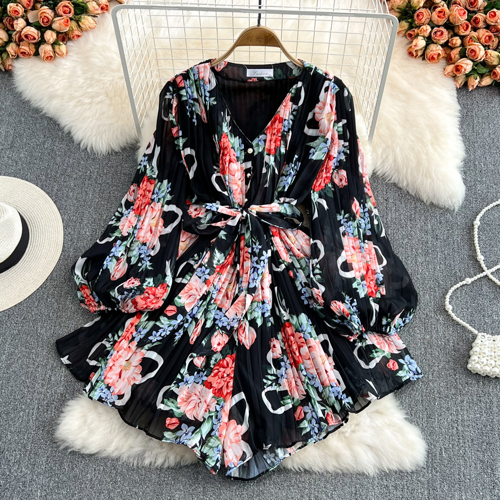 Neck Waist Print V-Neck Pleated Jumpsuit