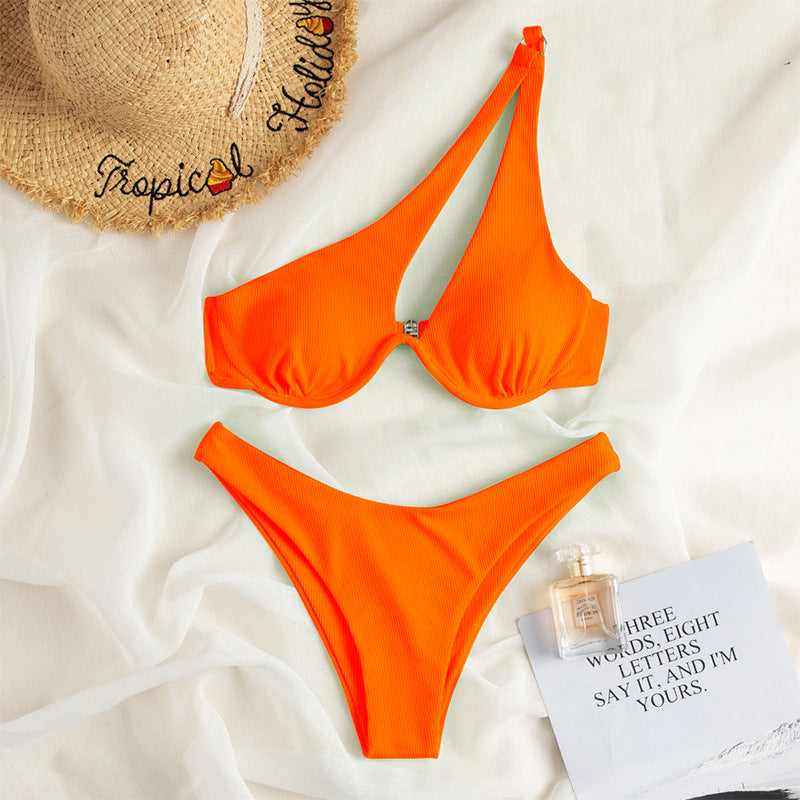 One-shoulder Split Bikini