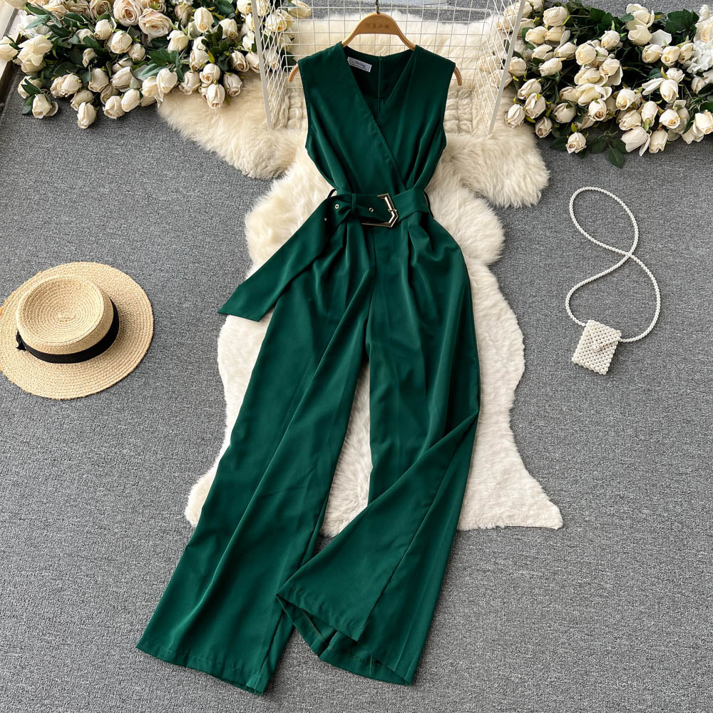 Sleeveless V-neck Lace-up Jumpsuit