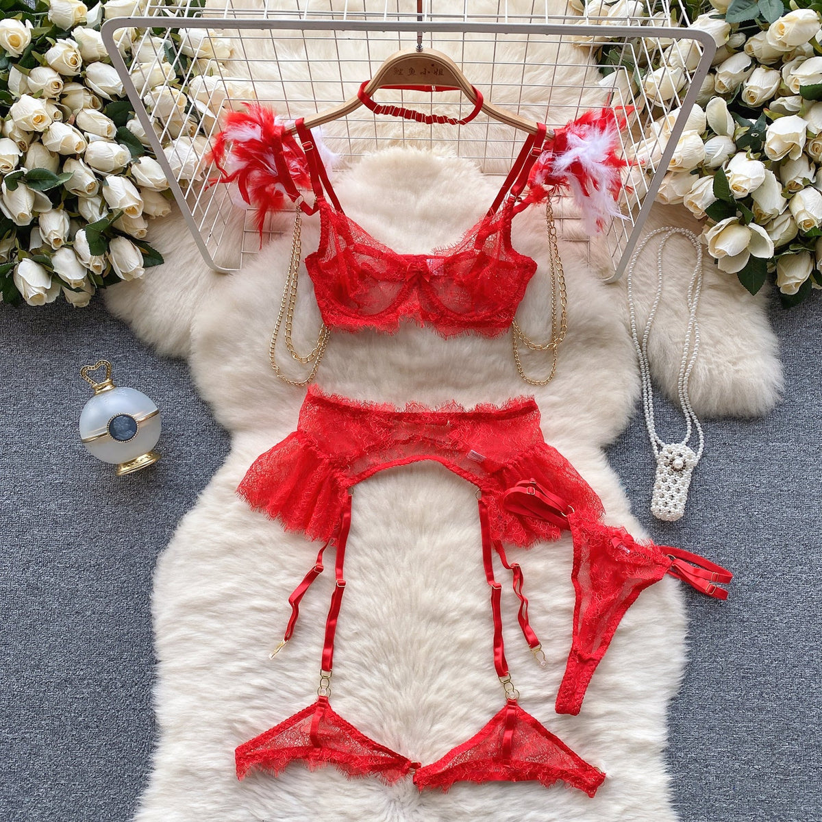 Niche Feather Lace-up Lingerie Set