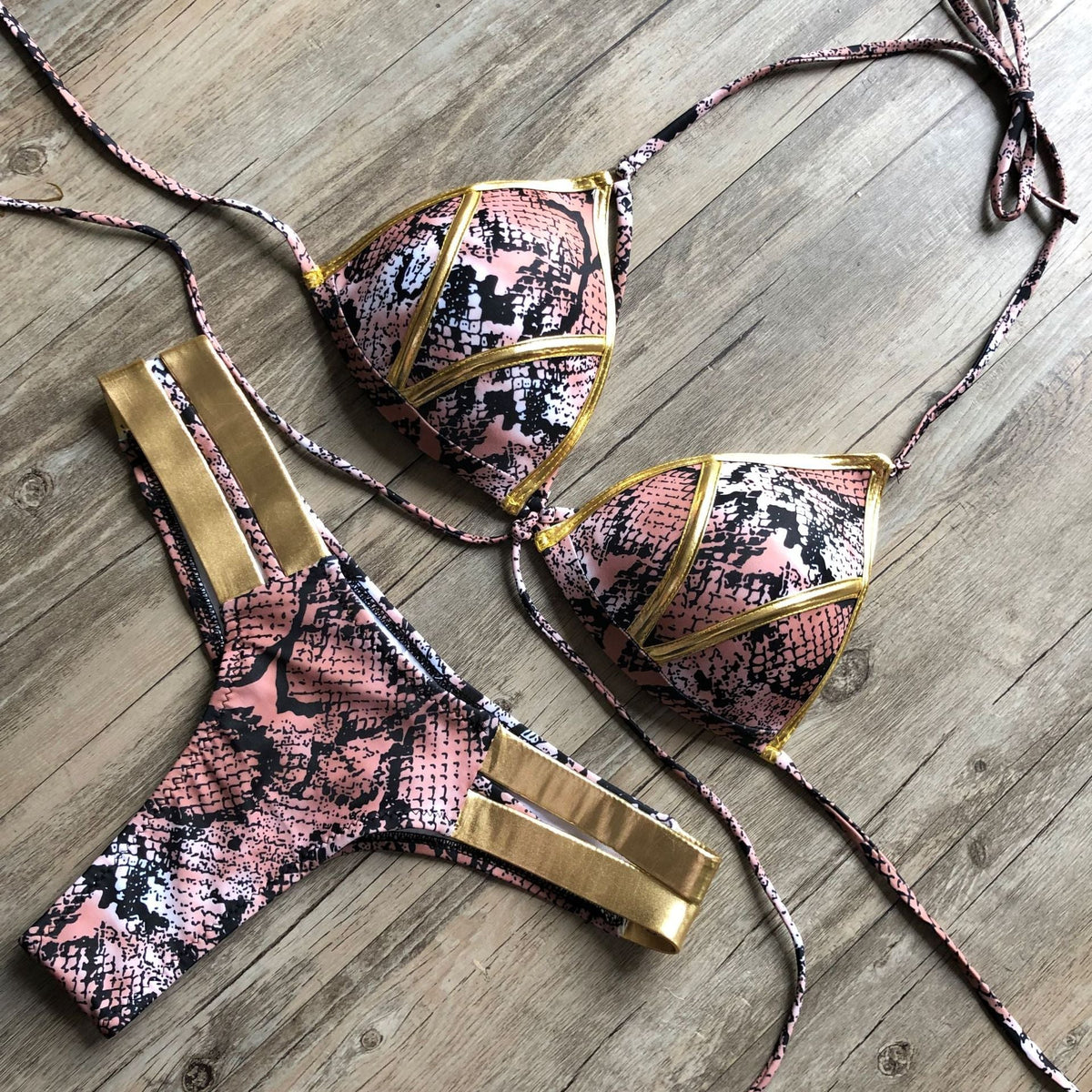 Stamping Patchwork Strappy Bikini